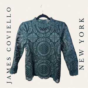 0389. JAMES COVIELLO NEW YORK EMBROIDERED TOP SHEER FRONT SOLID BACK SIZE XSMALL